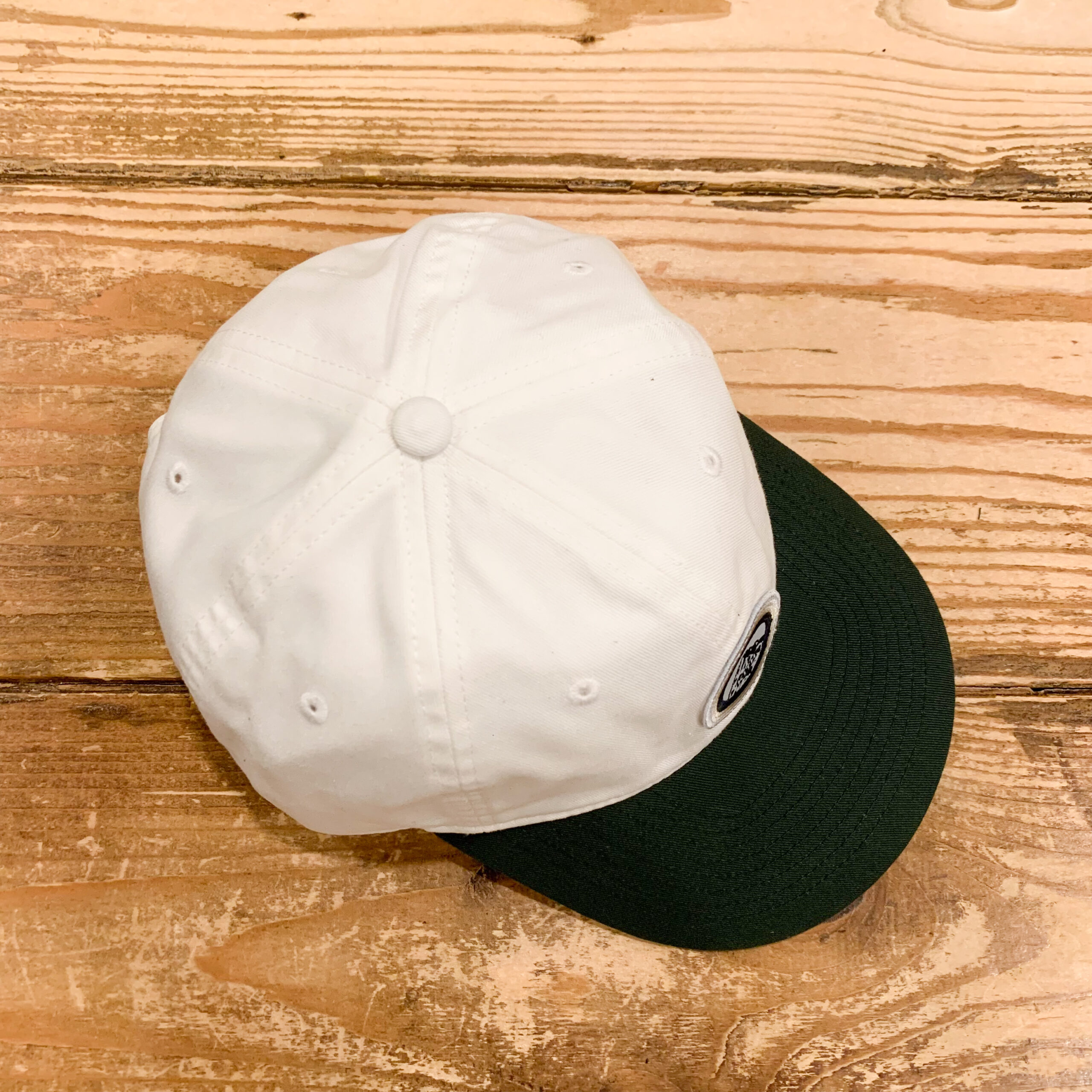KITH//TWO TONE MOUNTAIN CAP WHITE/GREEN