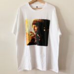 NEVER CERTIFIED//THE LIGHT TEE WHITE